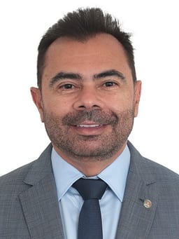 Idilvan Alencar