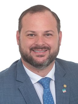 Dr. Victor Linhalis